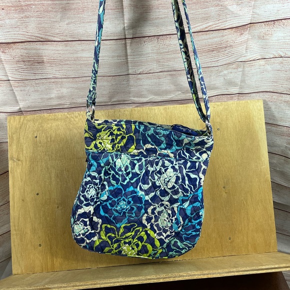 Vera Bradley "Katalina Blues" Bag and Wallet Combo - Picture 3 of 13